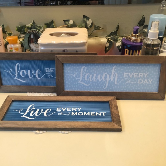 Other - 🌾NWOT INSPIRATIONAL WOOD FRAME PICS